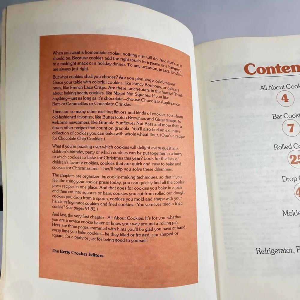 VTG Betty Crocker Cookie Book Cookbook 1982‎ Retro Baking Recipes Cottagecore
